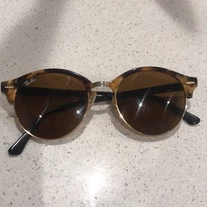 Ray ban sunglasses